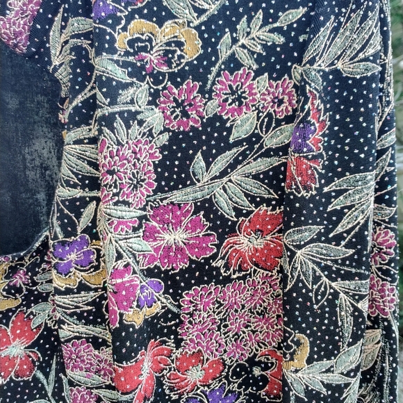 Women's 2 Piece Dressy Tank Top & Jacket Size Medium - Picture 2 of 3